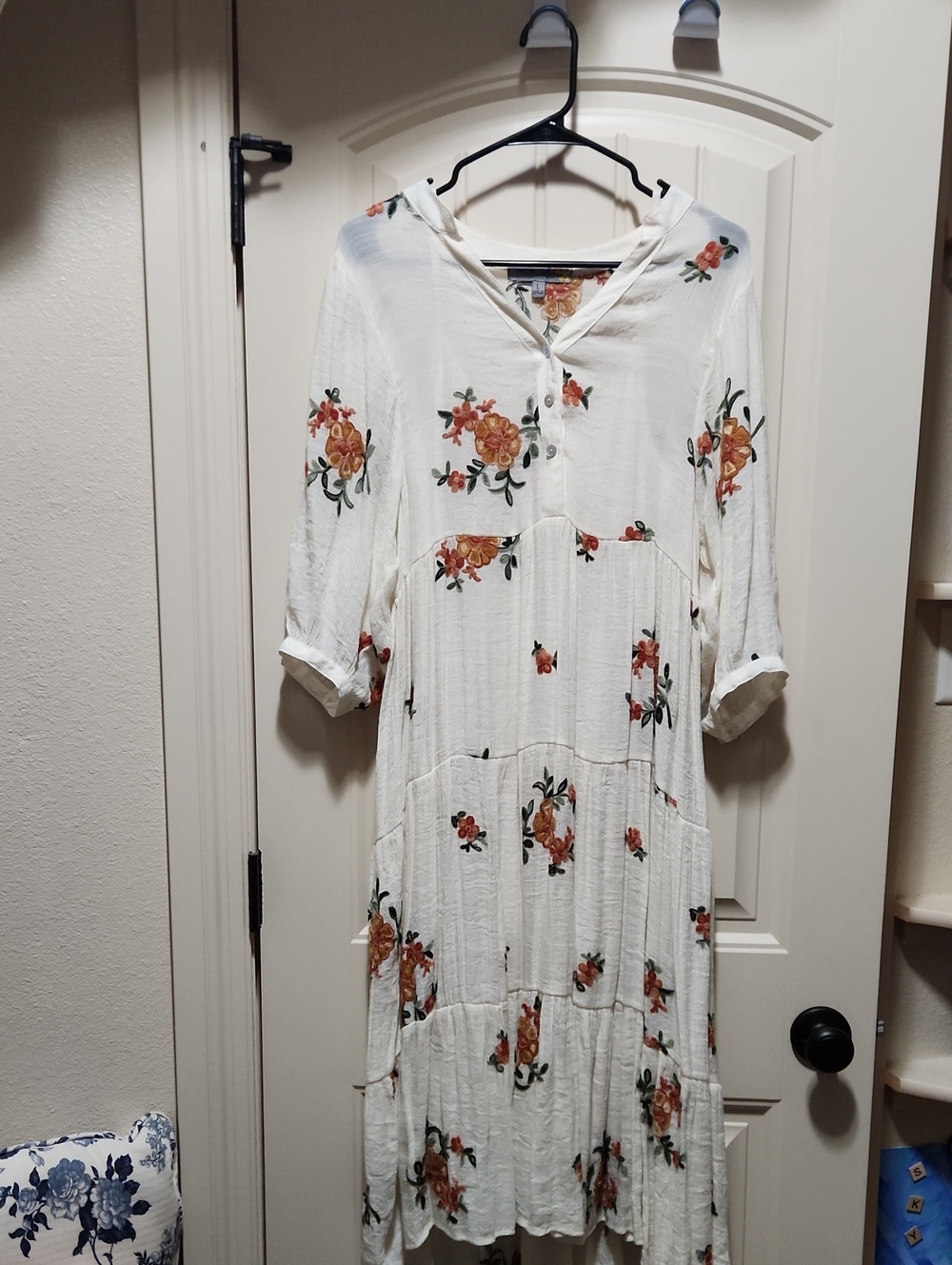 Women's Cream Floral Midi Dress